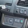 Nissan Serena 2016 thumb 1