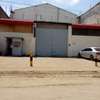 8,500 ft² Warehouse with Parking in Industrial Area thumb 0