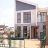 4 Bed Villa with En Suite at Opposite Kist thumb 1