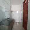 4 Bed Apartment with En Suite in Parklands thumb 26