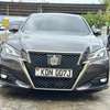 Toyota crown 2016 Sports thumb 3