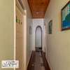 5 Bed Townhouse with En Suite in Riverside thumb 8