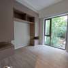 3 Bed Apartment with En Suite in Nyari thumb 8