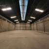 7,500 ft² Warehouse with Parking in Industrial Area thumb 7