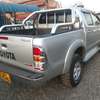 TOYOTA HILUX DOUBLE CABIN LOCAL thumb 12