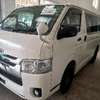 Toyota Hiace thumb 1