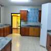5 Bed House with En Suite in Lavington thumb 31