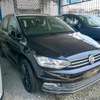 Volkswagen touran sunroof Tsi 2016 thumb 0