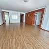 3 Bed Apartment with En Suite in Riverside thumb 5