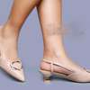 Low heel open shoes thumb 5