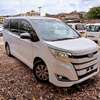 Toyota Esquire white 2018 2wd thumb 2
