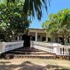 3 Bed House with En Suite at Jumba Ruins thumb 12