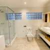 4 Bed Villa with En Suite in Muthaiga thumb 20