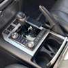 Toyota land Cruiser ZX V8 white 2018 thumb 4