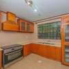 5 Bed Townhouse with En Suite in Kilimani thumb 3