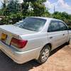 Toyota carina thumb 3