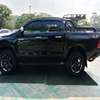 2016 Toyota Hilux double cab thumb 13