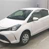 Toyota vitz thumb 1