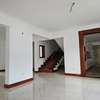 6 Bed House with En Suite at Rosslyn thumb 31