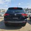 Volkwagen Tiguan 2000cc thumb 6
