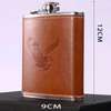 Leather Cover Whiskey Flask With Two Tot glasses thumb 3