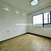 1 Bed Apartment with En Suite in Westlands Area thumb 11