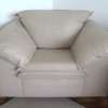 Brand Name! Castro Leather Chair / Imported From The USA thumb 2