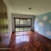 4 Bed House with En Suite at Lavington Green thumb 14