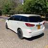 TOYOTA Wish 2010 White thumb 4
