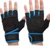 gym gloves thumb 4