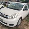 Toyota ISIS white on sale thumb 1