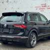 Volkswagen Tiguan s line thumb 3