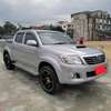 Toyota hilux thumb 3