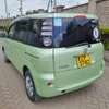 2011 Toyota Sienta thumb 7