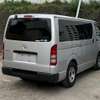 TOYOTA HIACE thumb 7