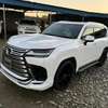 Lexus LX600 2023 Sport thumb 3