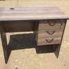 Superb mordern classy office desks thumb 3