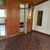 4 Bed Townhouse with En Suite in Kilimani thumb 2