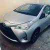Toyota vitz 1300cc thumb 8