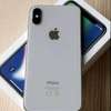 Ex UK IPhone X 256GB with Free USB Cable thumb 1