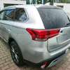 Mitsubishi Outlander 7seater thumb 5