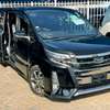 Toyota Noah wxb thumb 2