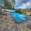 3 Bed Apartment with En Suite in Spring Valley thumb 0