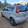 Nissan note//Yom 2009//1500cc//Accident free//asking 490k thumb 9