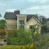 5 Bed House with En Suite in Lavington thumb 22