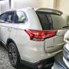 Mitsubishi outlander 2016 thumb 4