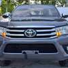 TOYOTA Hilux thumb 3