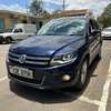 Asian Lady Owned Volkswagen Tiguan thumb 3