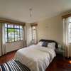 3 Bed Apartment with En Suite at Hendred Road thumb 6