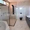 5 Bed Villa with En Suite in Lavington thumb 13